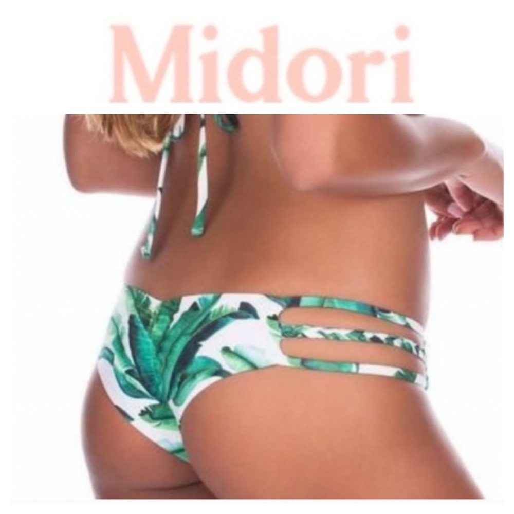 ➡️Midori Banana Palm Emmie Bikini Bottom Size M
